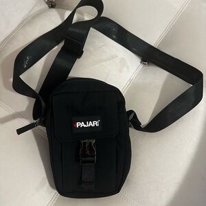 pajar cross body bag - perfect for travel